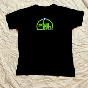 Pearl Jam tshirt navy blue men’s size medium